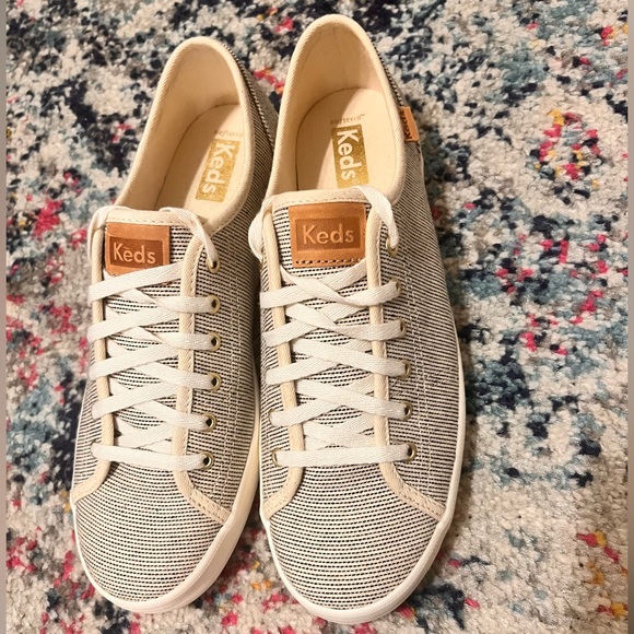 NWOT Keds - Picture 3 of 9